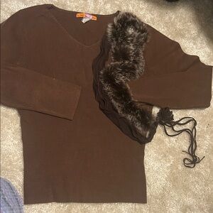 Brown V-Neck Sweater with Faux Fur Scarf